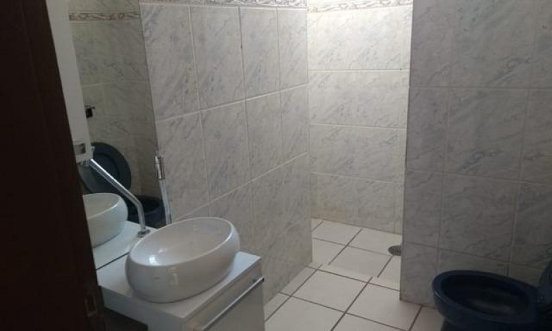 Casa Comercial Com E...