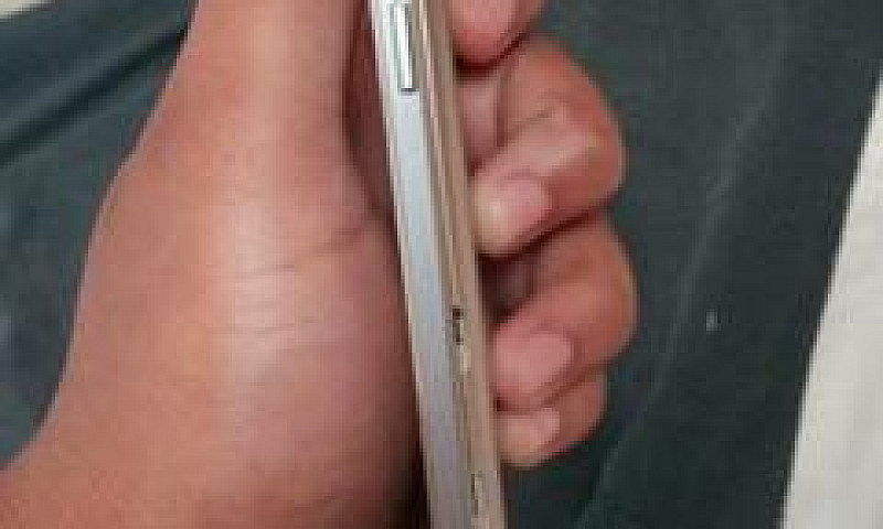 Vendo J2 Prime...