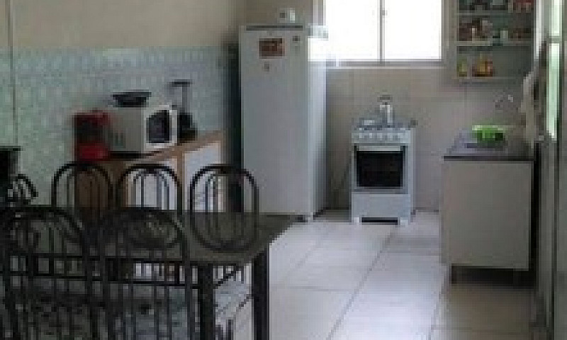 Quarto Em Pensionato...