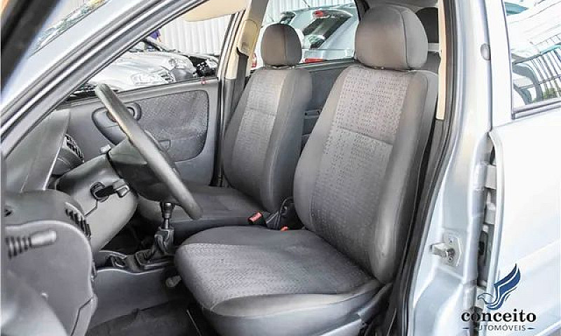 Chevrolet Corsa 2012...