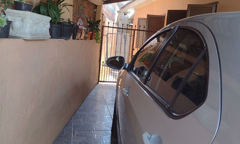 Vendo Ótima Casa De ...