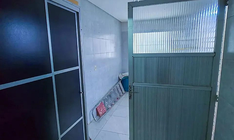 Alugo Casa 2 Quartos...