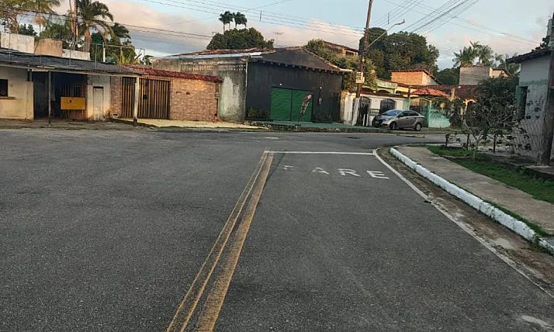 Vende-Se Linda Casa ...