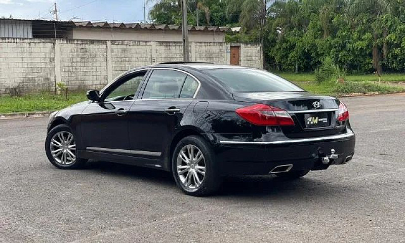 Hyundai Genesis 3.8 ...