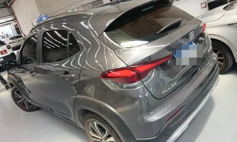 Fiat Pulse Audace 1....