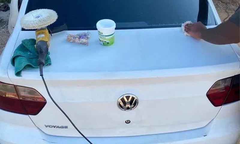 Volkswagen Voyage 1....