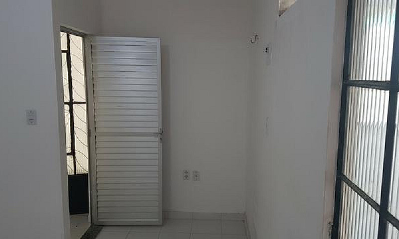 Kitnet Semi Novo...