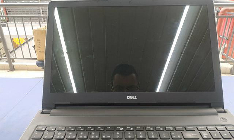 Dell Inspiron 15 500...
