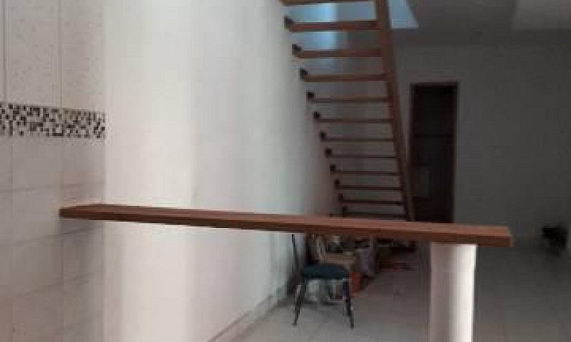 Locação Casa Coluban...