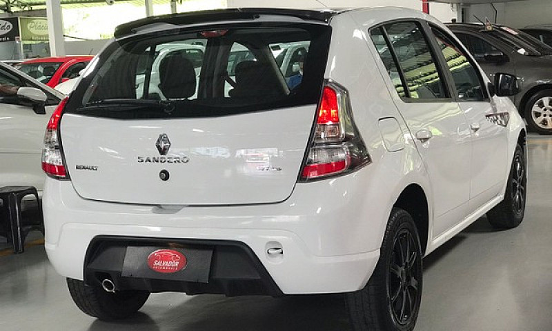 Renault Sandero 1.6 ...