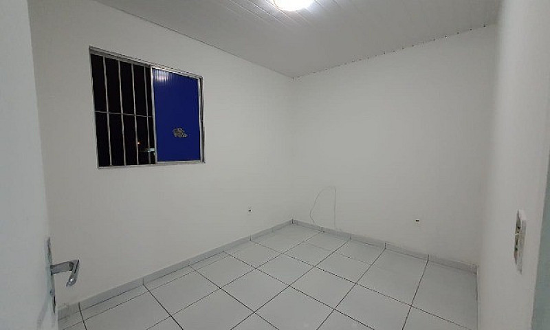 Alugo Apartamento...