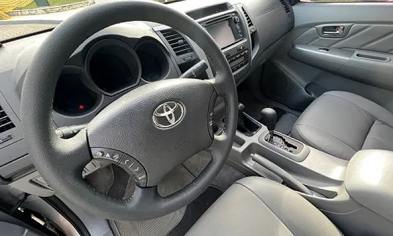 Hilux Cd 3.0 4X4 Srv...