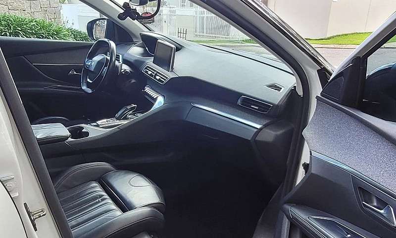 Peugeot 5008 Griffe ...