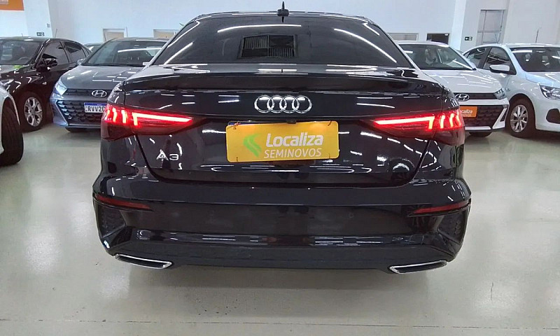 Audi A3 Sedan S-Line...