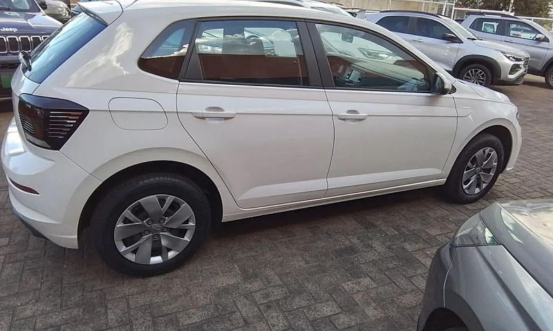 Volkswagen Polo 2024...