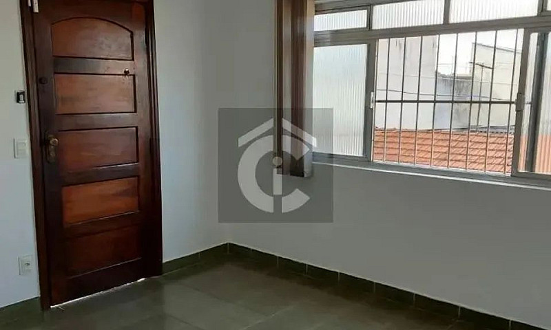 Sobrado A 2 Casas Ve...
