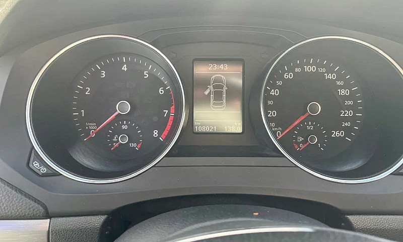 Volkswagen Jetta Com...