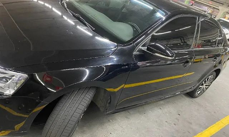 Volkswagen Jetta Com...