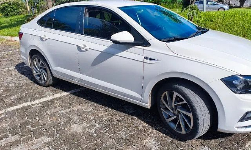 Volkswagen Virtus Hi...