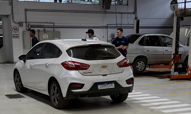 Chevrolet Cruze Spor...