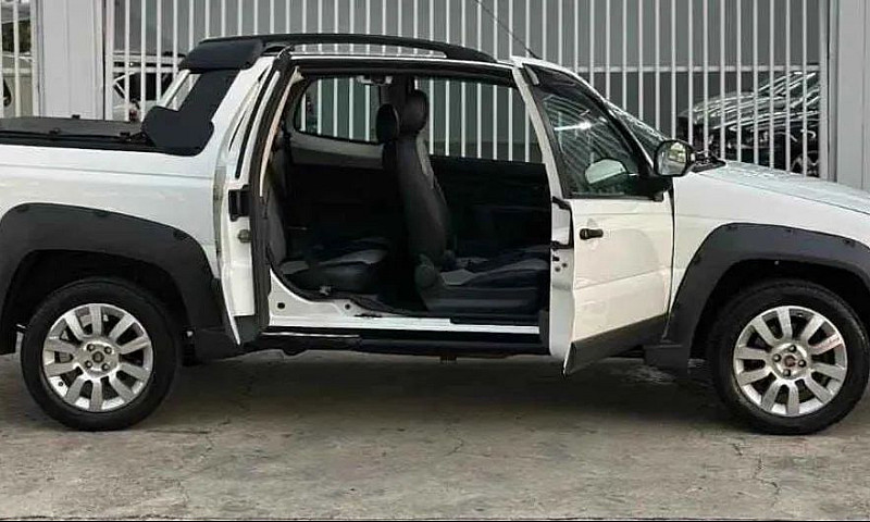 Fiat Strada Working ...