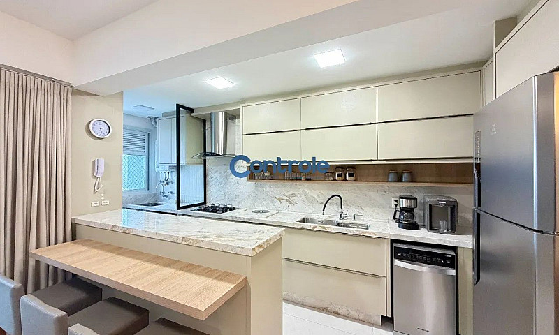 Apartamento Com 03 D...
