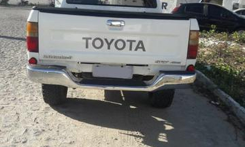 Toyota Hilux...