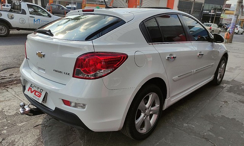 Gm-Chevrolet Cruze H...
