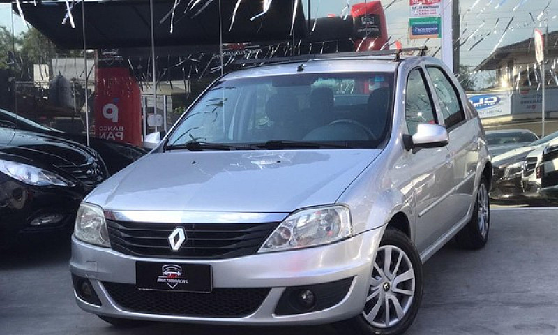 Renault Logan Expres...