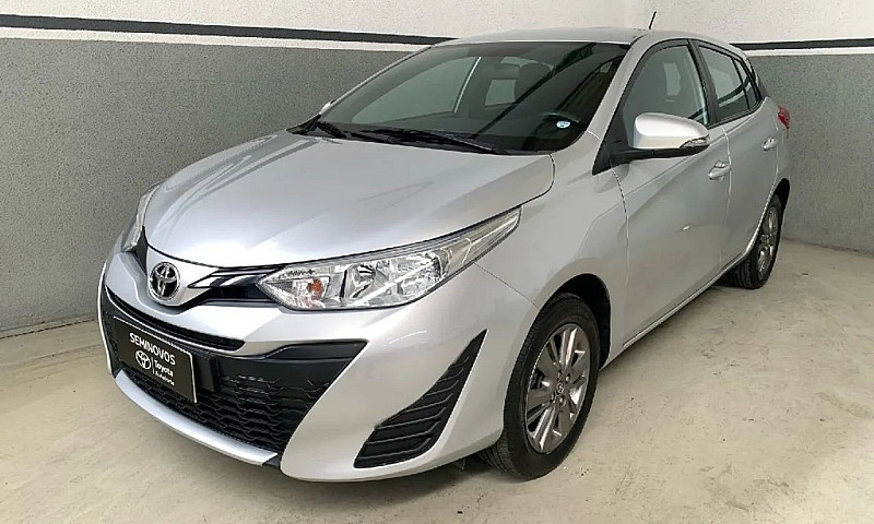 Toyota Yaris 1.5 16V...