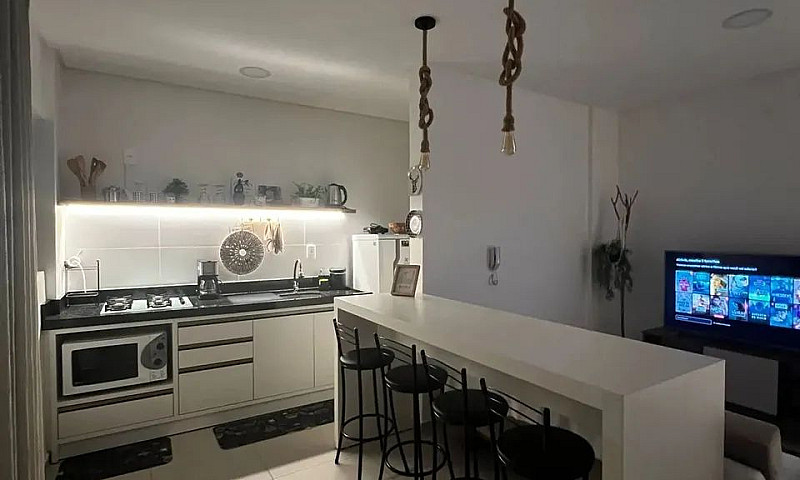 Apartamento De 1 Sui...