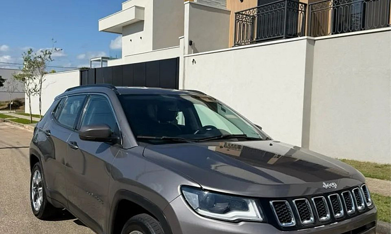 Jeep Compass Longitu...