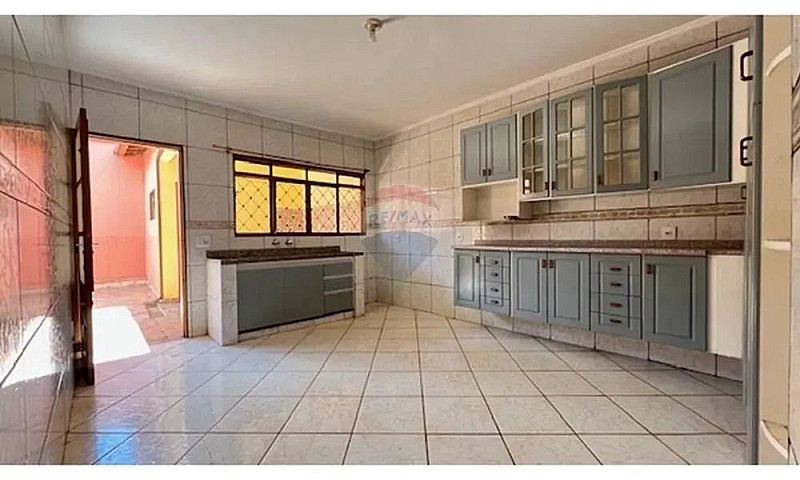 Casas Para Alugar No...