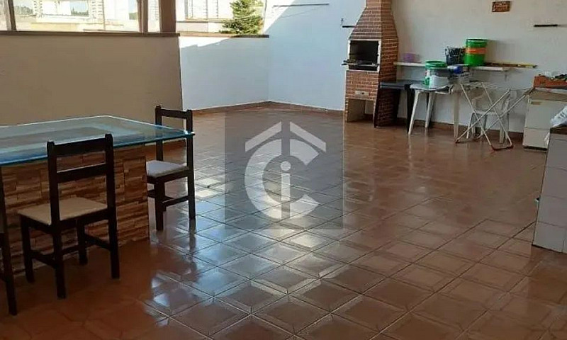 Sobrado A 2 Casas Ve...
