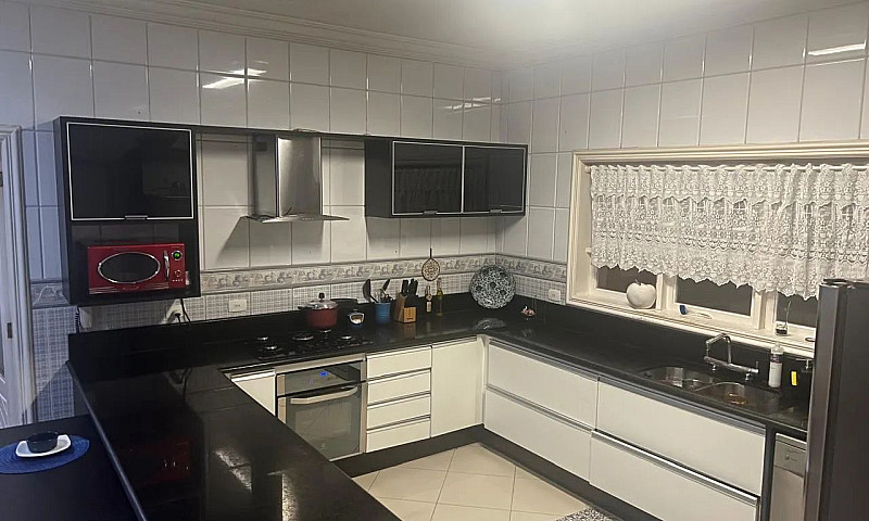 Casa Em Condomínio P...
