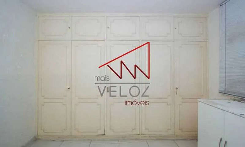 Apartamento-À Venda-...