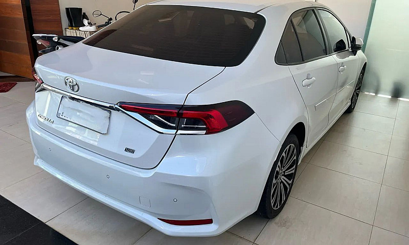 Toyota Corolla Xei 2...