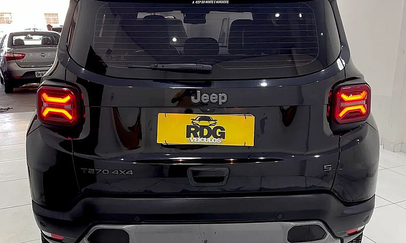 Jeep Renegade S T270...