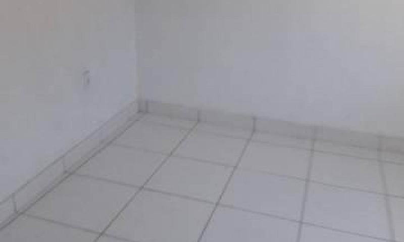 Locação Casa Coluban...