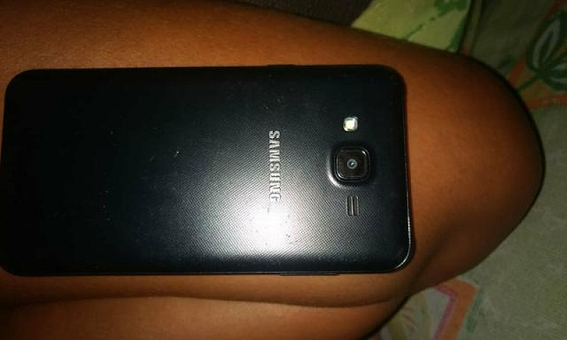 Samsung J7 Neo...