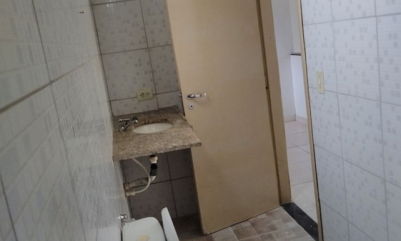 Aluga-Se Casa No Arr...