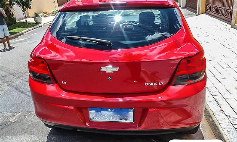 Chevrolet Onix 1.4 M...