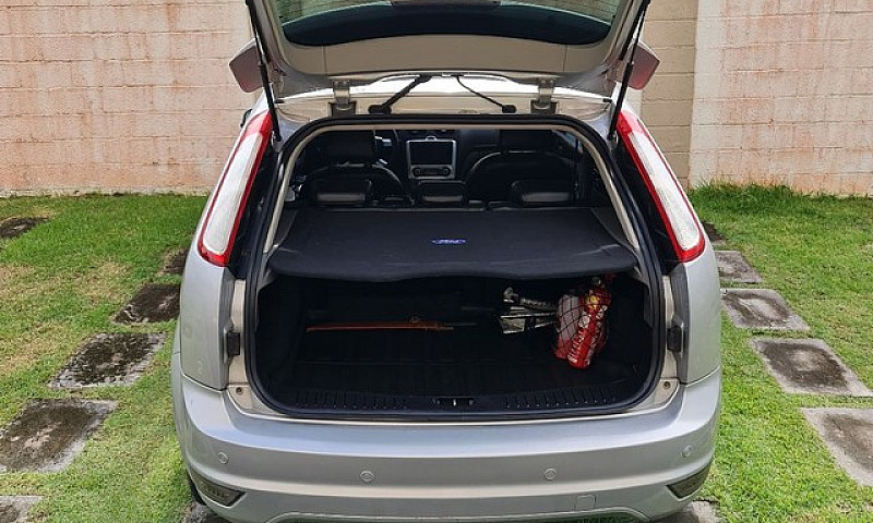 Ford Focus Titanium ...