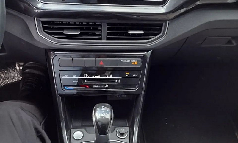 Volkswagen T-Cross E...