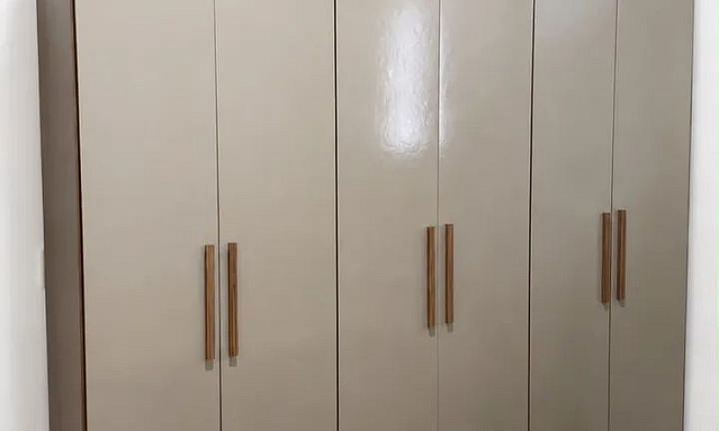 Alugo Apto 2 Quartos...