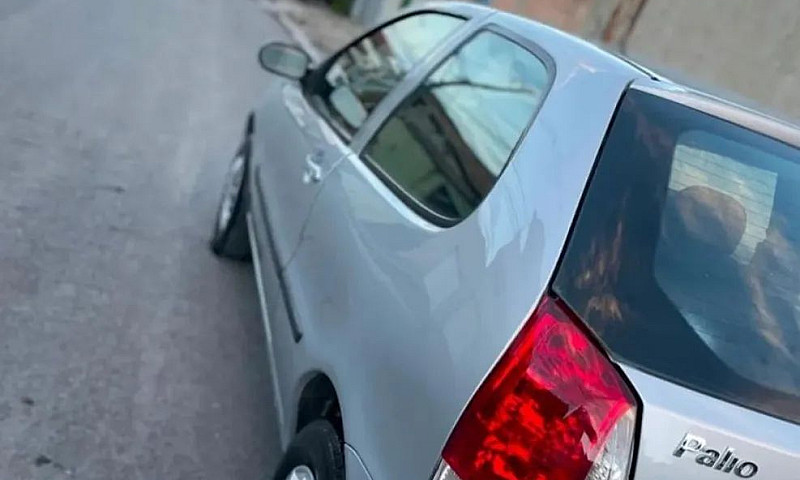Fiat Palio 1.0 Econo...