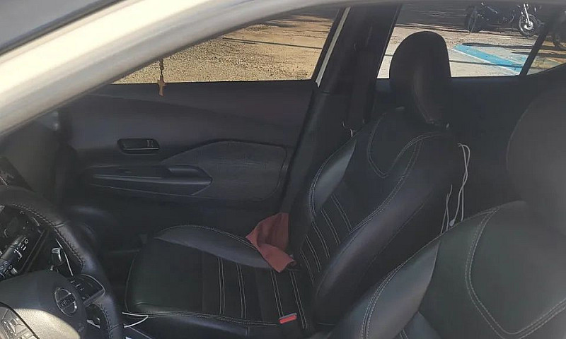 Nissan Kicks Active ...