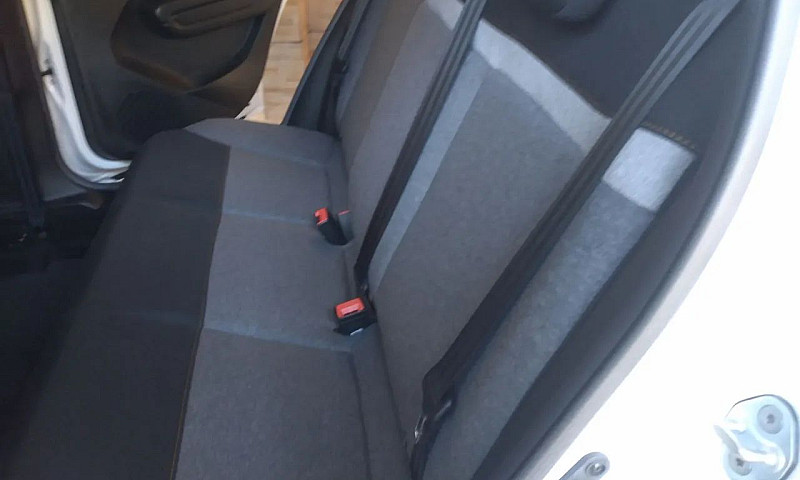 Citroen Basalt Feel ...