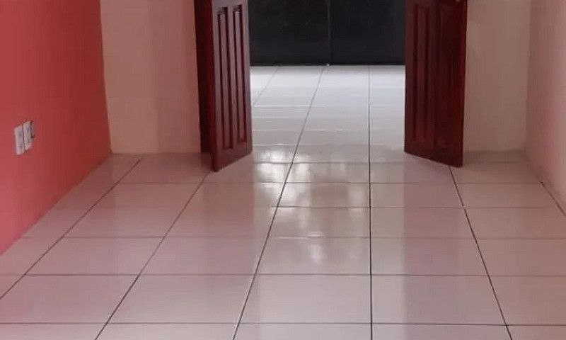Casa De 100M² Com 2 ...