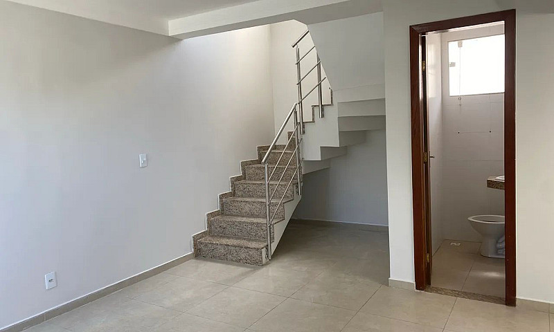 Casa Duplex De 2 Qua...